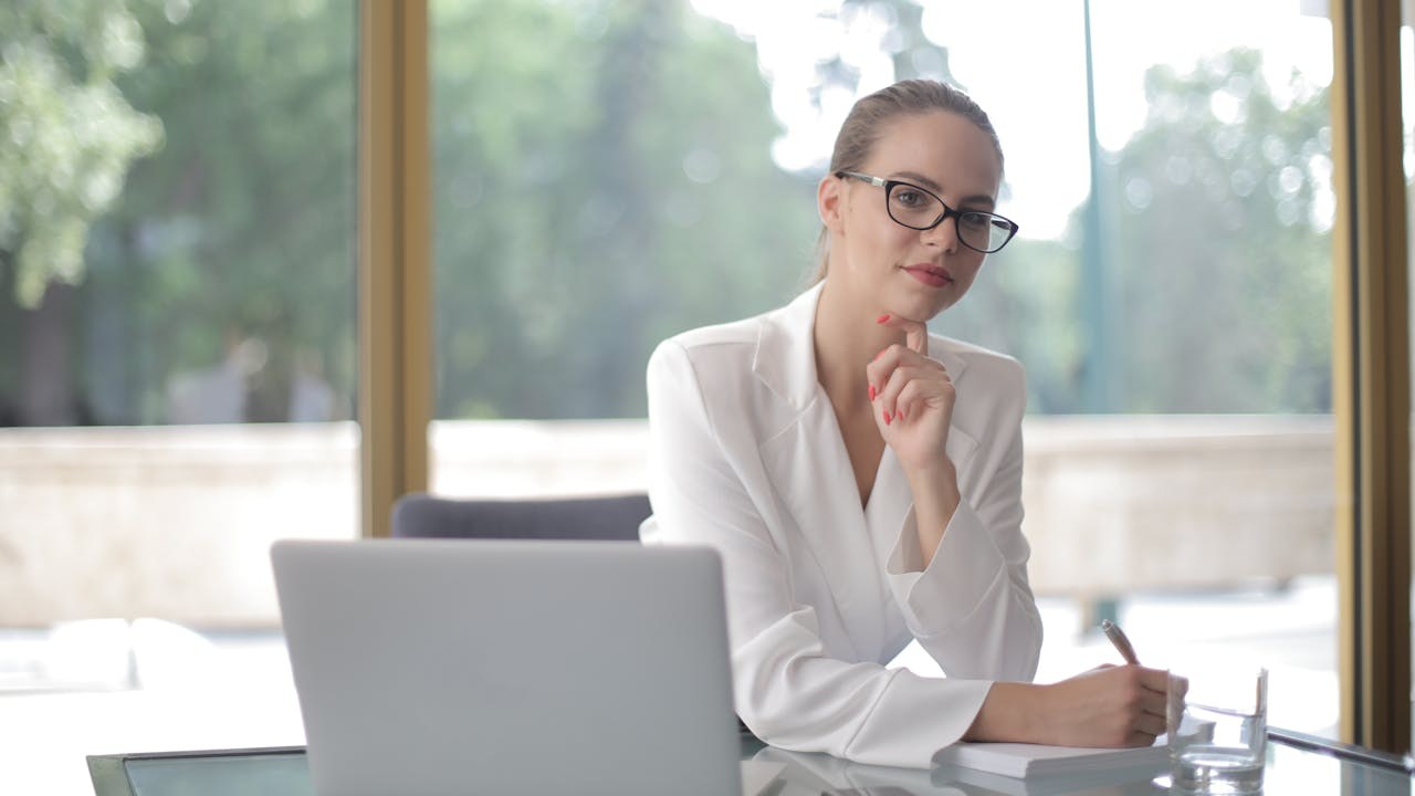 Esquecimentos do Dia a Dia: O Que é Normal e Quando Investigar